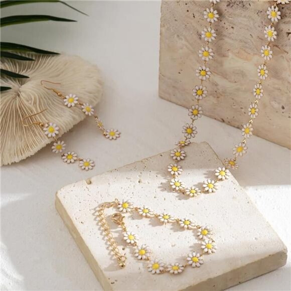 Charming Daisy Flower Jewelry Set – Necklace, Bracelet, and Earrings for Women - Picture 4 of 6